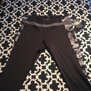 Active life NWT yoga pants